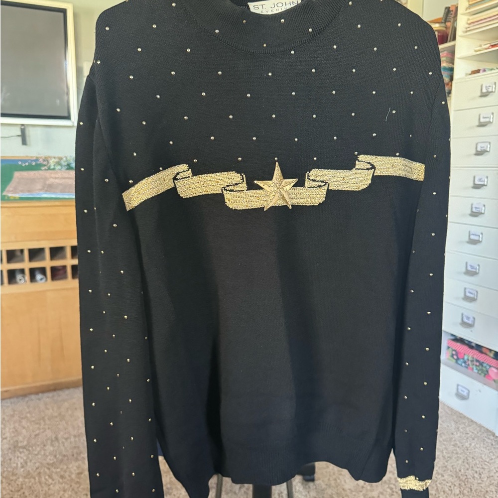 St. John Black and Gold Crew Neck Sweater with Cityscape Design